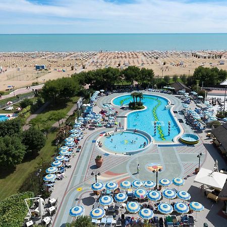 Aparthotel Holiday Bibione Zewnętrze zdjęcie