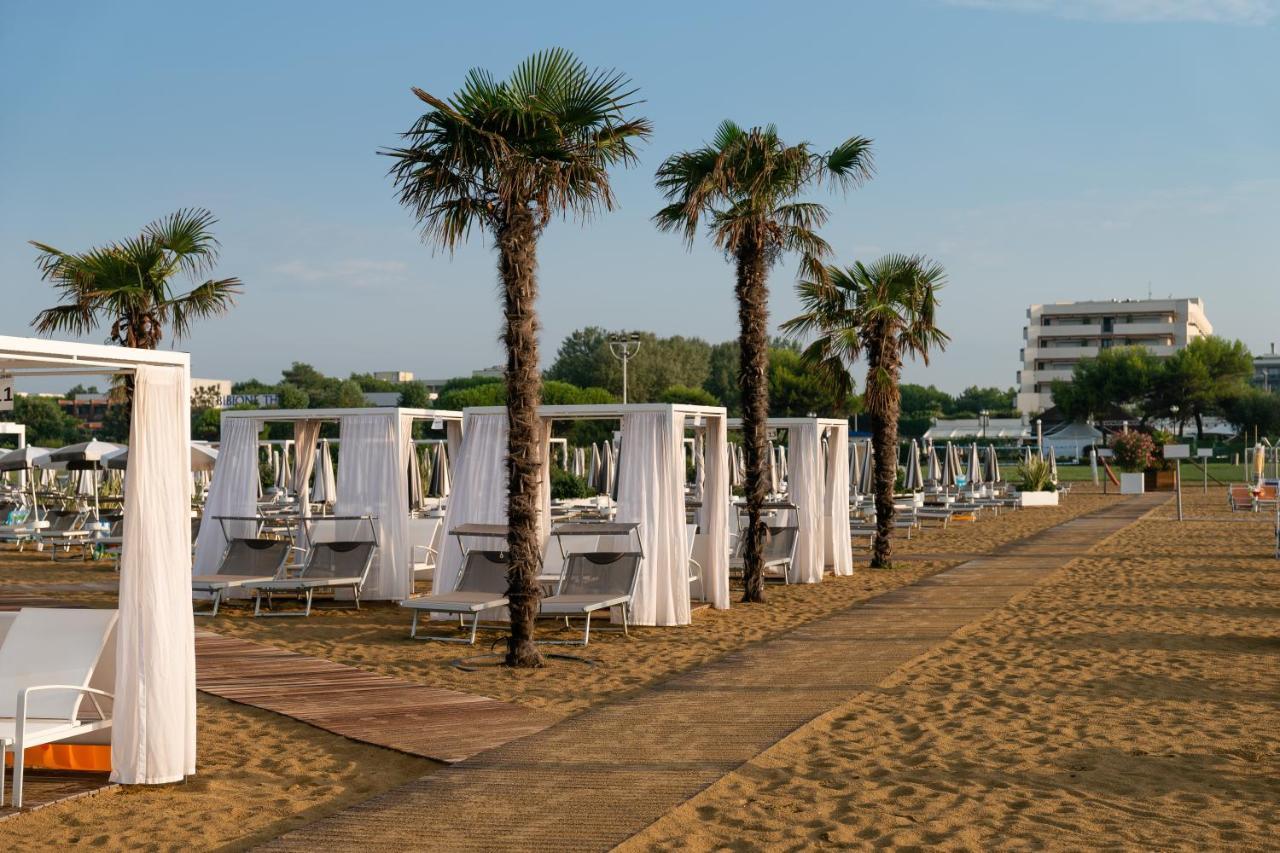 Aparthotel Holiday Bibione Zewnętrze zdjęcie