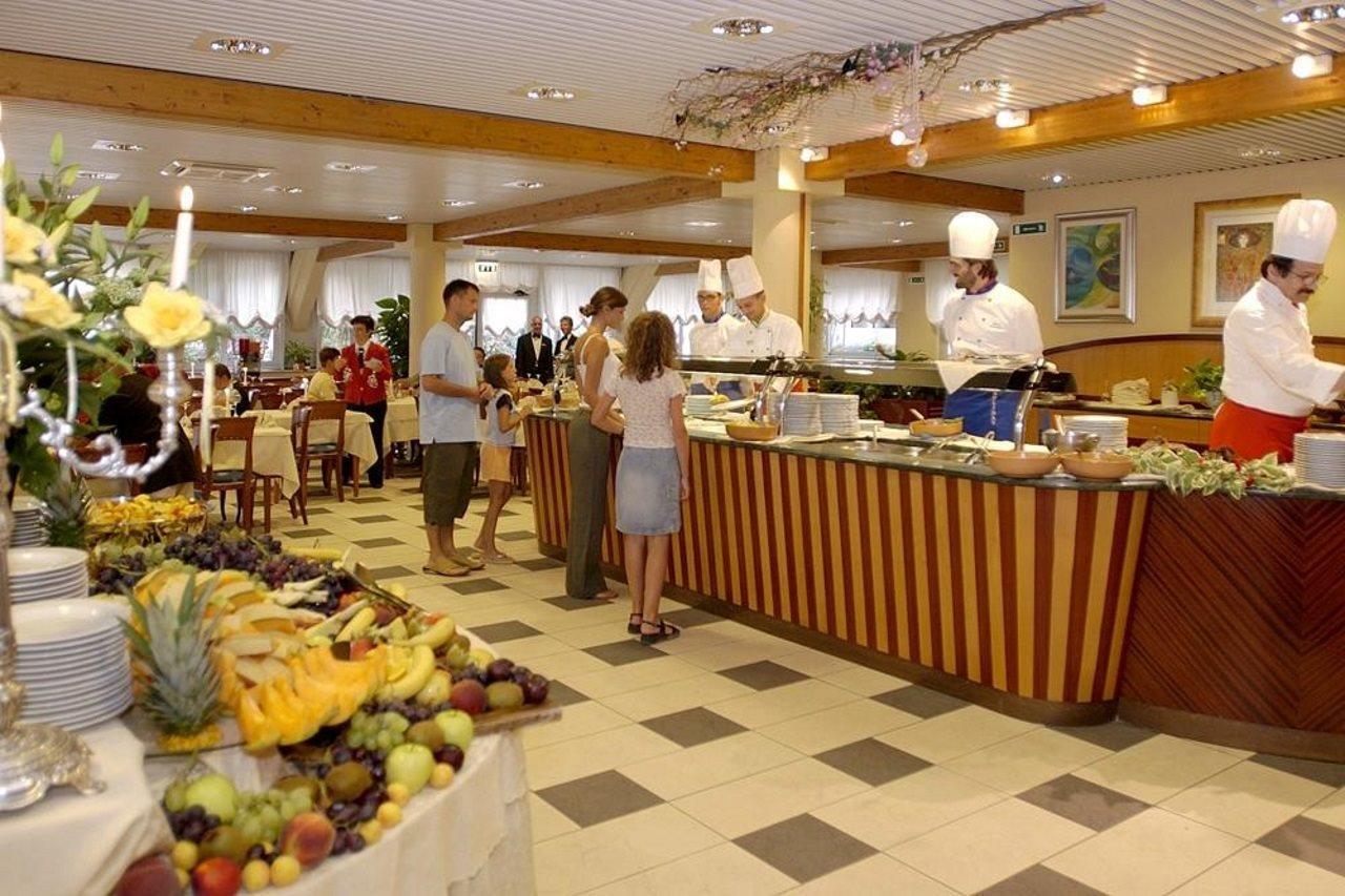 Aparthotel Holiday Bibione Zewnętrze zdjęcie